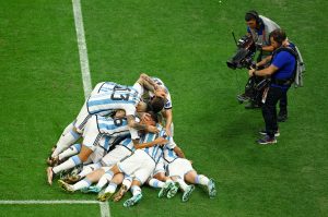 La fe de Argentina y las cadenas de Francia