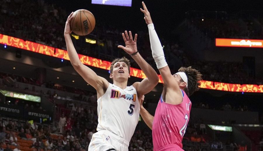 Hablamos con Nikola Jovic: «Seguro que Spoelstra me dará una oportunidad»