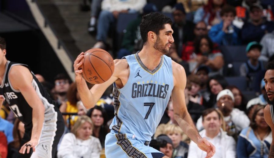 Los Grizzlies siguen creciendo con un gran Santi Aldama: así fue su doble-doble ante los Spurs