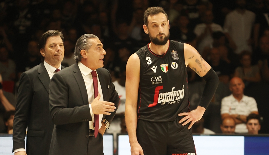 Gianluca Basile carga contra Sergio Scariolo y su trato a Belinelli el año pasado: «Fue un escándalo»