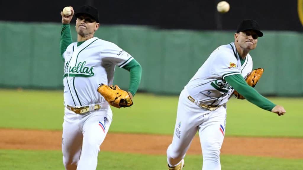 Jorge Martínez tiene sólida salida y las Estrellas pasan a la Final como líderes en Lidom