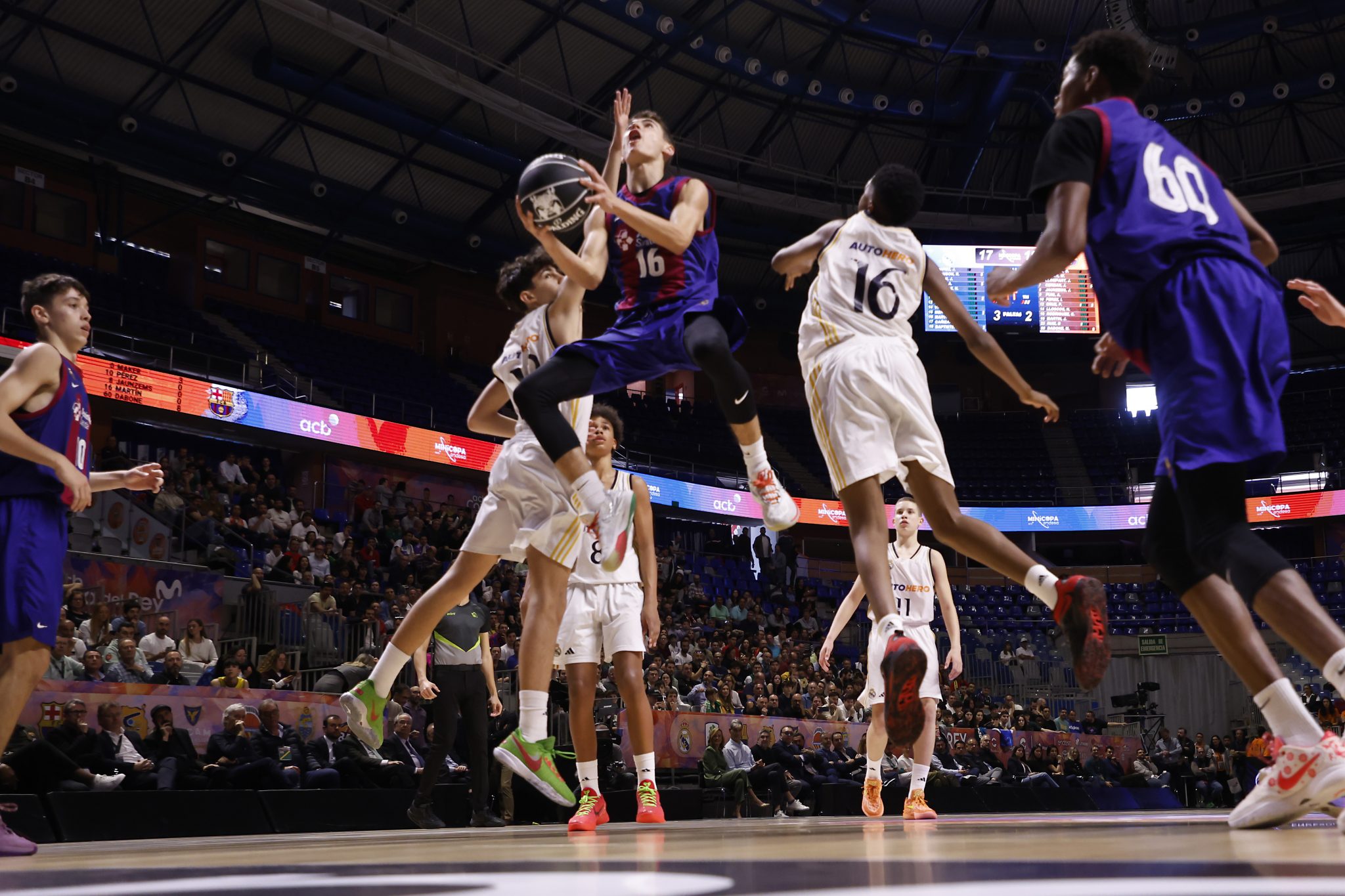 El Barça conquista la Minicopa Endesa venciendo al Madrid en la final