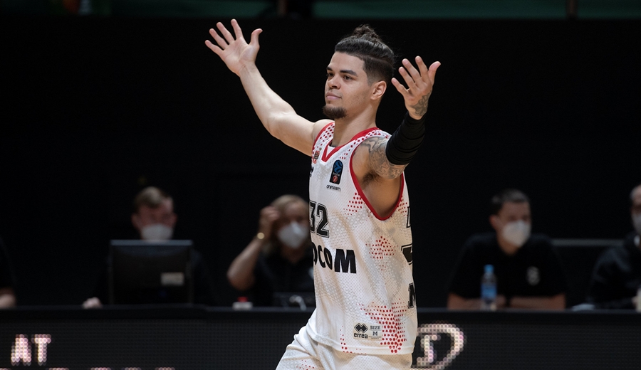 El Río Breogán se refuerza a lo grande con el exterior Rob Gray