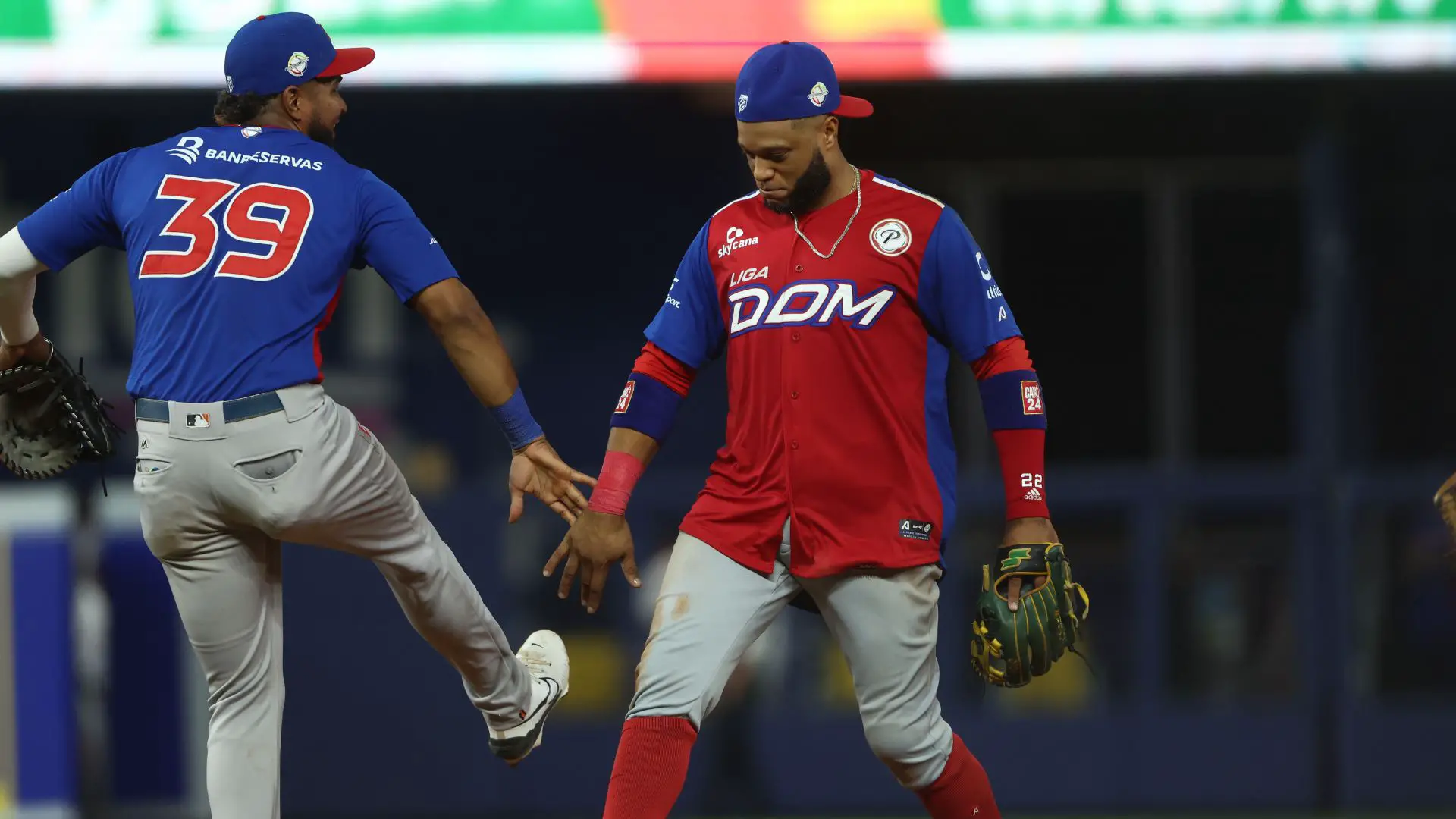 Tigres del Licey de RD derrotan a Panamá y buscarán su corona 12 en Series del Caribe