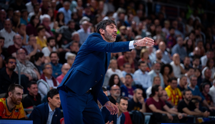 Las palabras de Álex Mumbrú tras la derrota ante el Barça en la Fonteta