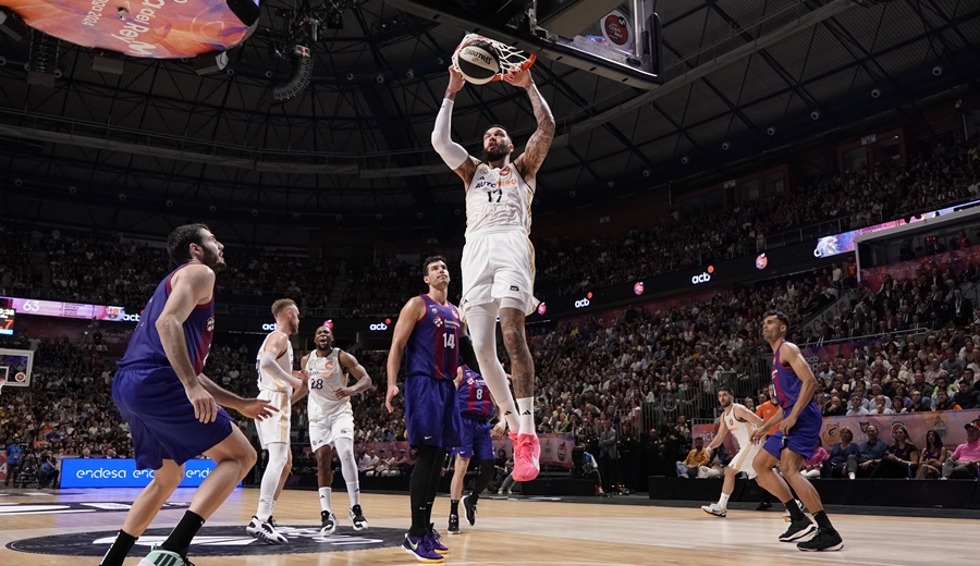 Vincent Poirier, Gigante del mes de febrero ofrecido por Toyota en la Liga Endesa