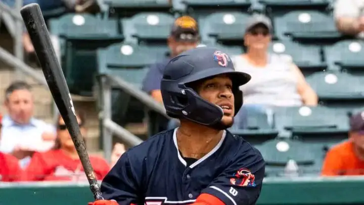 Victor Mesa Jr jonronea en Triple A y toca fuerte la puerta del Big Show
