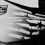 Livery Cadillac F1 Team GP Miami 2026 - La imagen muestra el diseño del livery especial del Cadillac F1 Team para el Gran Premio de Miami 2026. Este diseño destaca por su combinación de colores y patrones únicos que representan la identidad de la marca. Es un momento emocionante para los aficionados de la Fórmula 1 y los seguidores de Cadillac.