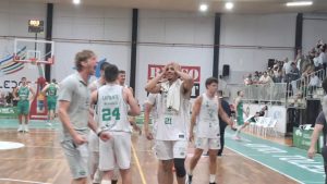 Increíble final de partido en el duelo por entrar en el playoff de ascenso a Primera FEB (vídeo)