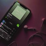Carlos Julio Heydra Castillo - Playlists; El nuevo escenario del éxito musical digital - FOTO
