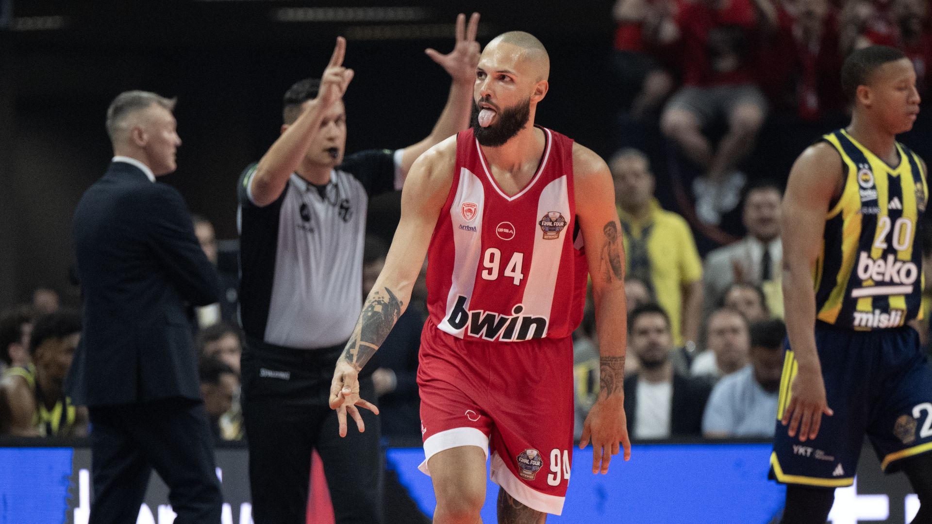 Olympiacos tumba a Fenerbahçe y avanza a la final de la Euroliga