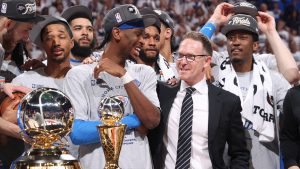 El GM de los Thunder sale en defensa de Shai y carga contra sus críticos de las redes sociales