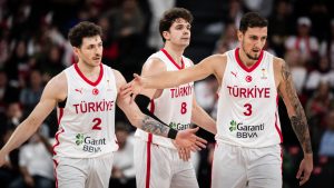 La lista de 18 jugadores de Turquía con el regreso de Sengun