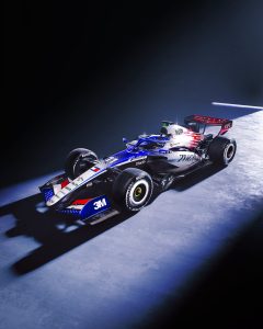 Cadillac estrena decoración especial y muy estadounidense en Silverstone: