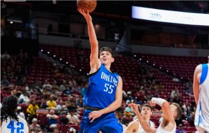 Sergio De Larrea brilla en la Summer League con 14 asistencias